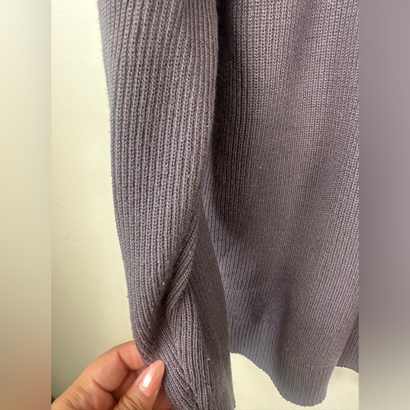 Athleta Hanover Refined V-Neck Pullover Sweater In Purple Size Large Wool Blend - Picture 5 of 9